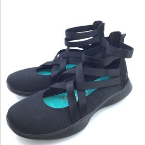 New Sketchers Serene Dream 7 Black Shoes memory fm